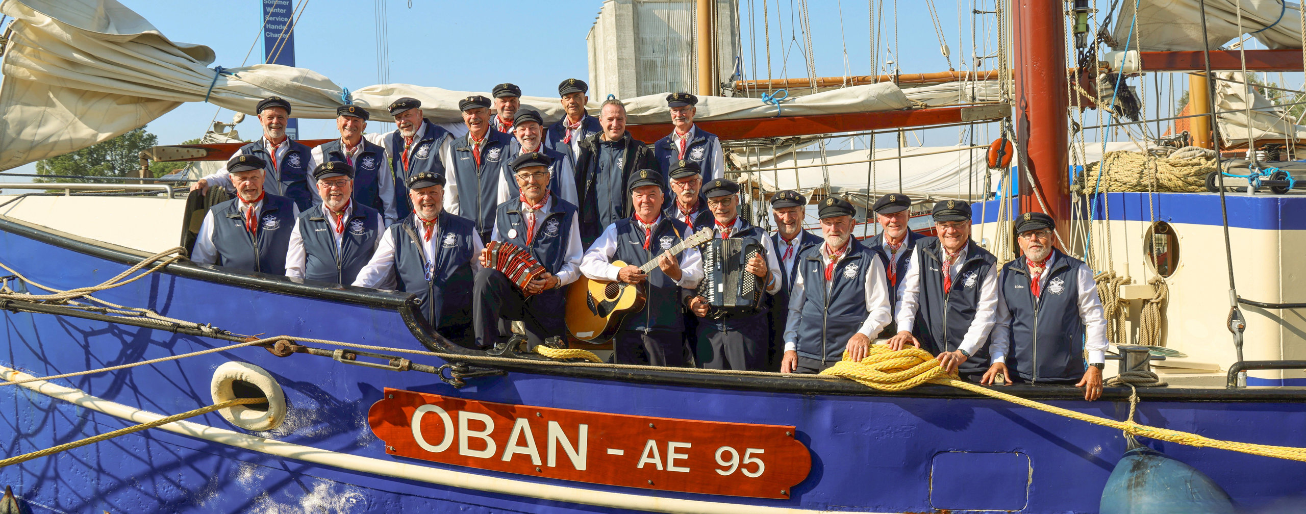 01-shantycrew-header-8040x3167